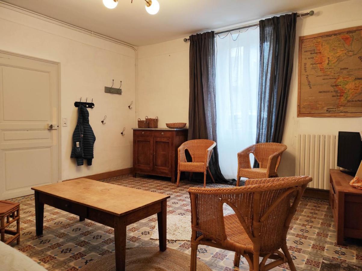 Gite Le Mage - Maison De Retrouvailles Saint-Marcel  المظهر الخارجي الصورة